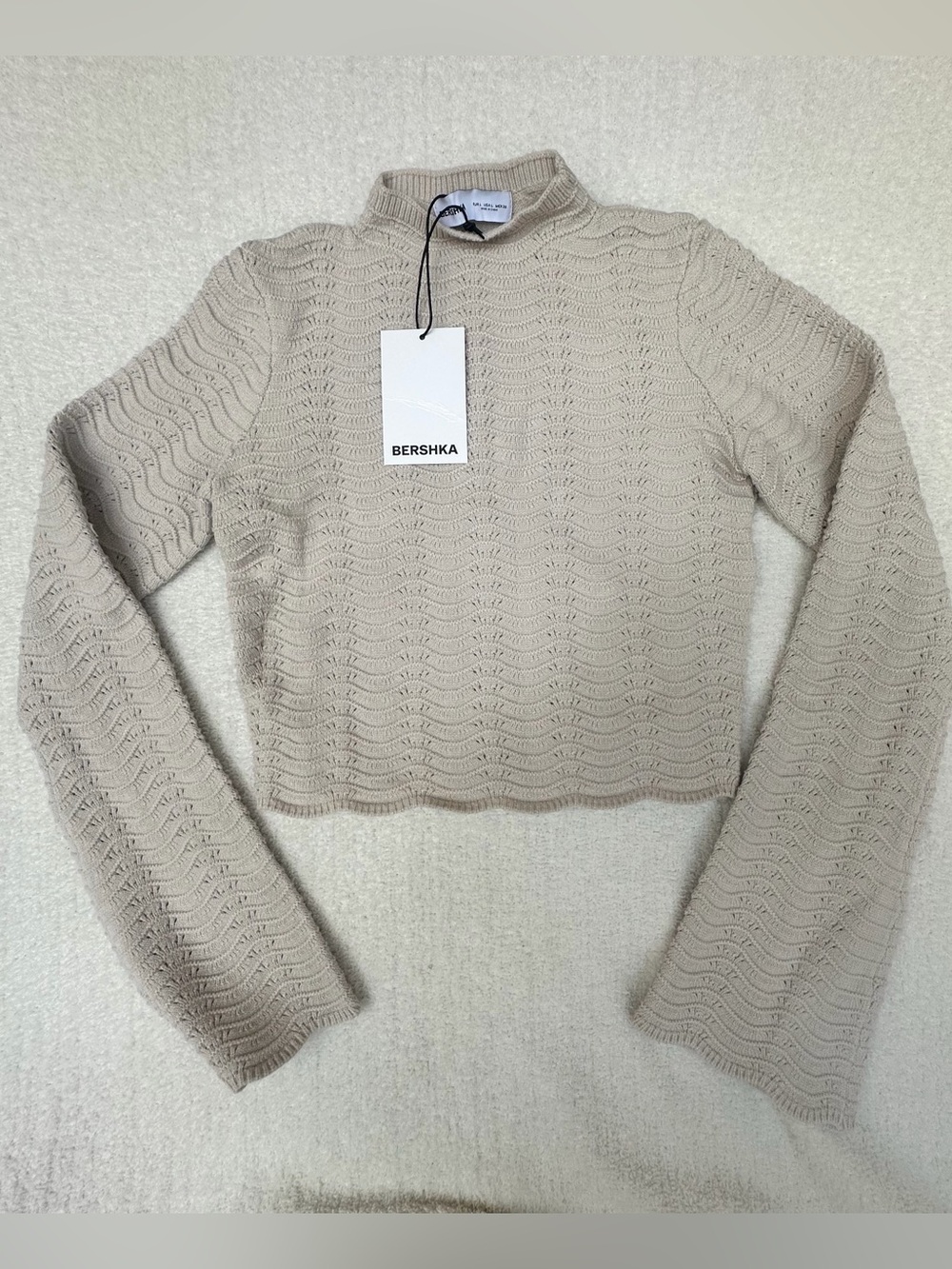 Bershka Beige Knit Cropped Sweater Size L